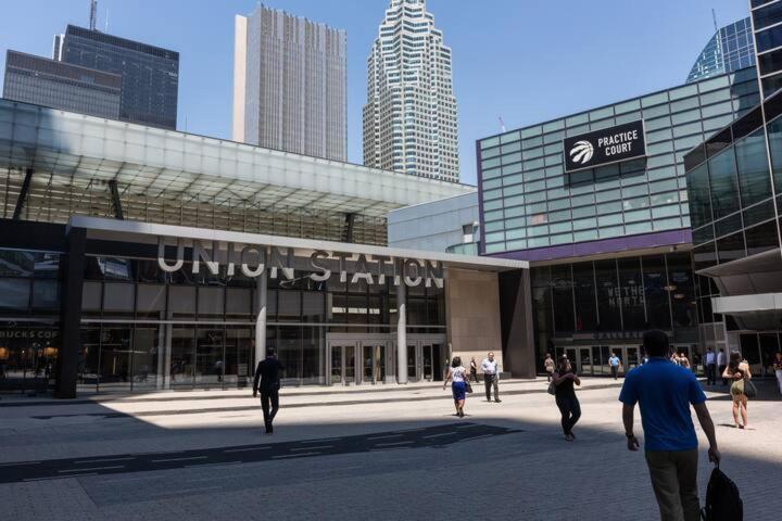Front Street Suites Toronto Exterior foto